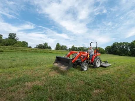 Farmall Compact 35A photo 4