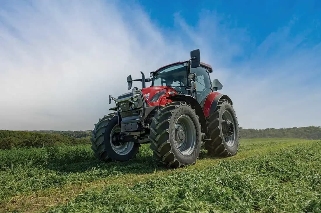 Farmall 120C photo 1