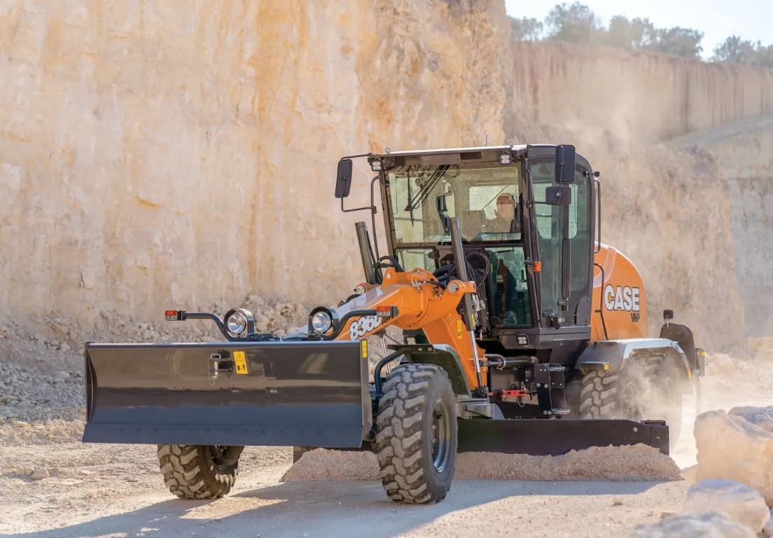 836D on a jobsite