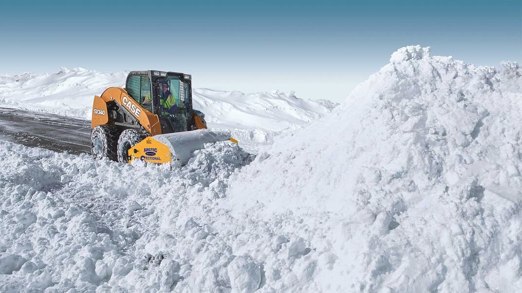 Arctic Sectional Sno-Pushers photo 5