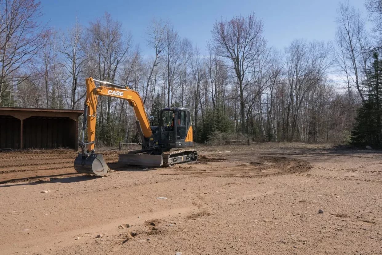 CX80C on a jobsite