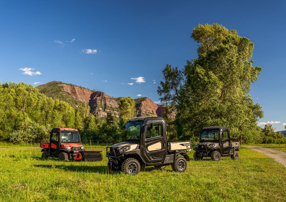 RTV-X CAB photo 4