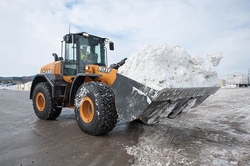 CASE 821F on a jobsite