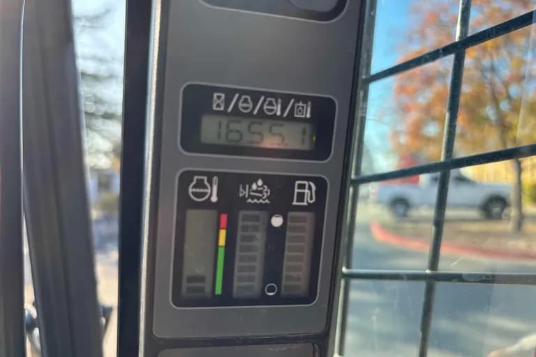 2019 CASE TV450 T4F