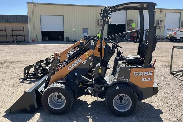2023 CASE SL12