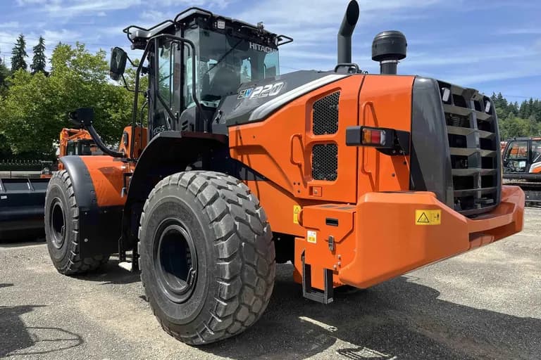 2025 HITACHI ZW220-7