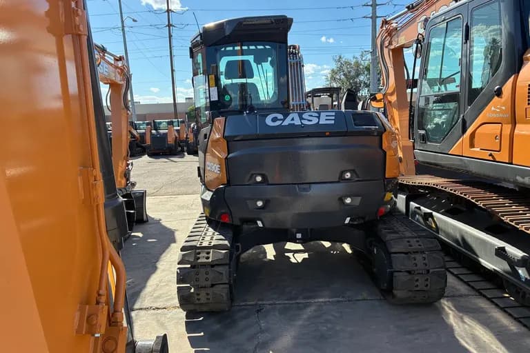 2026 CASE CX90E
