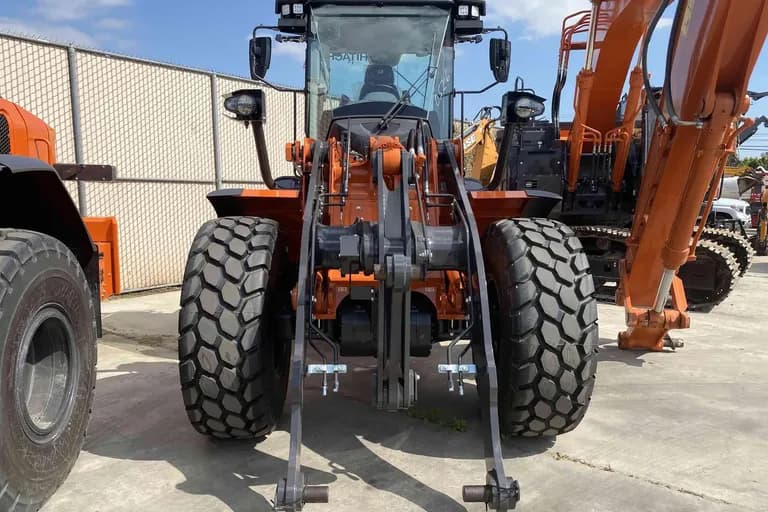 2025 HITACHI ZW160-7