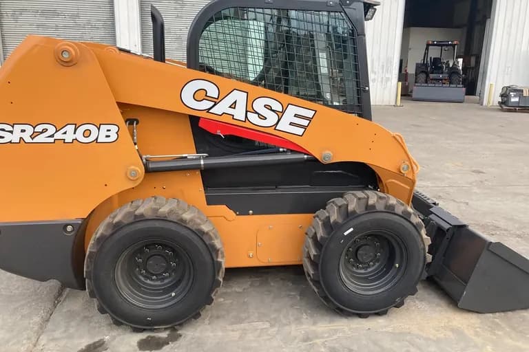 2025 CASE SR240B T4_FINAL