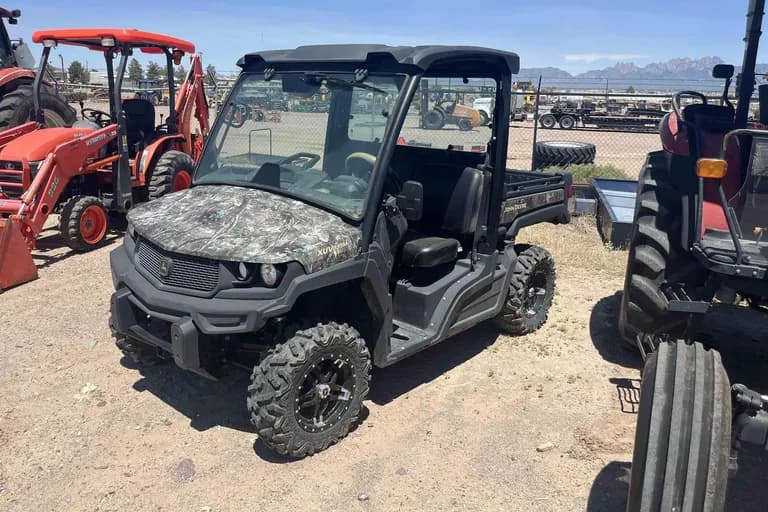 2023 JOHN DEERE GATOR SUV 835M
