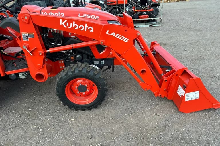2026 KUBOTA LA526