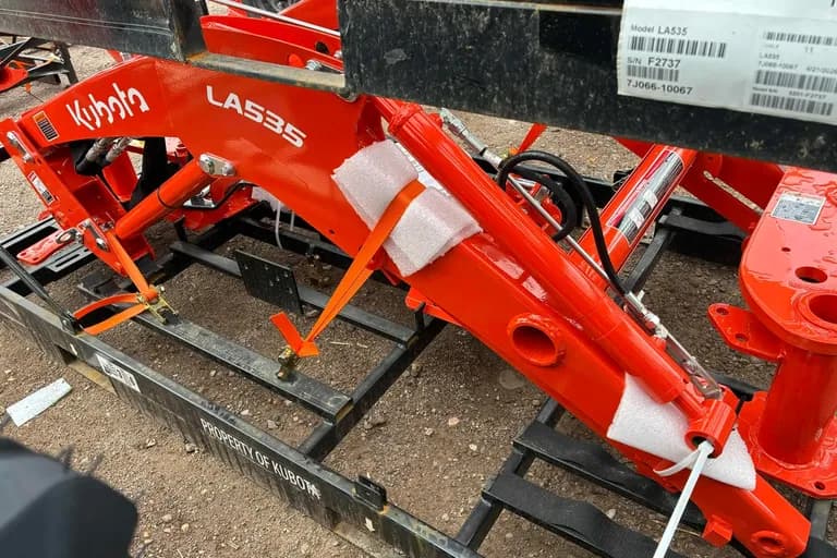2026 KUBOTA LA535