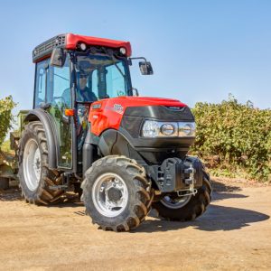 CASE IH Farmall 110V Vineyard