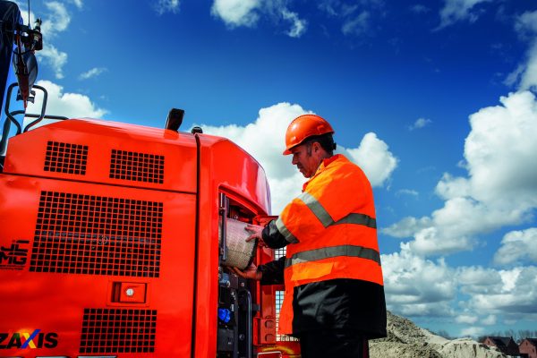 people_service_zx225uslc-7_HCME